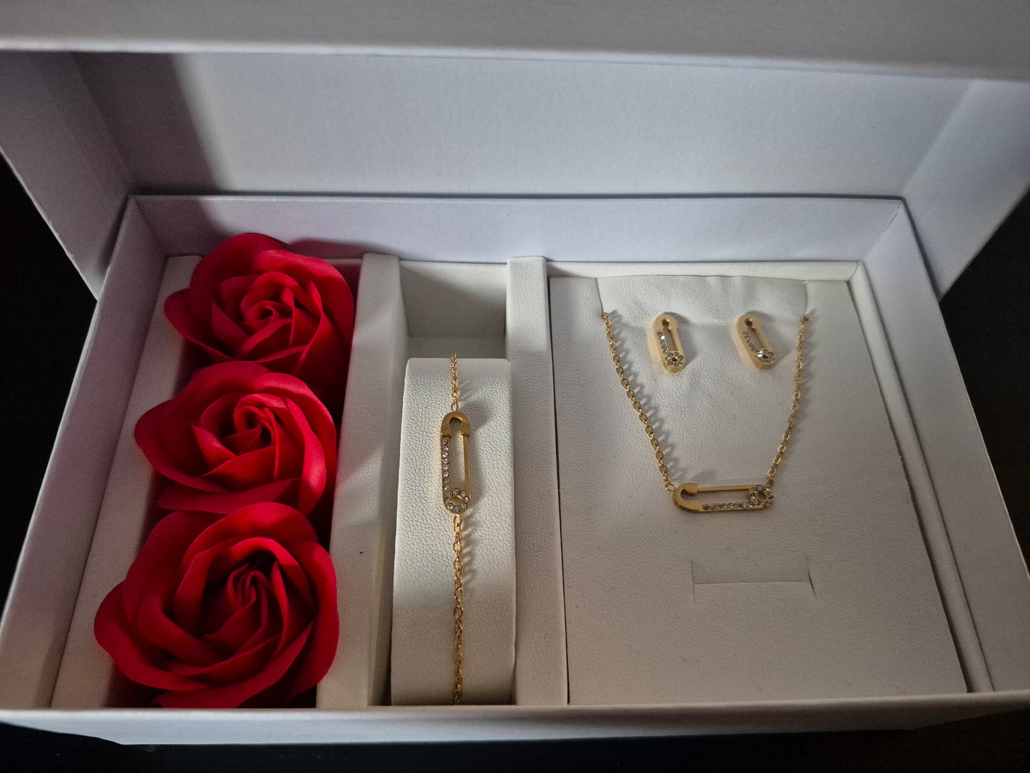 Coffret 3 pièces dorées