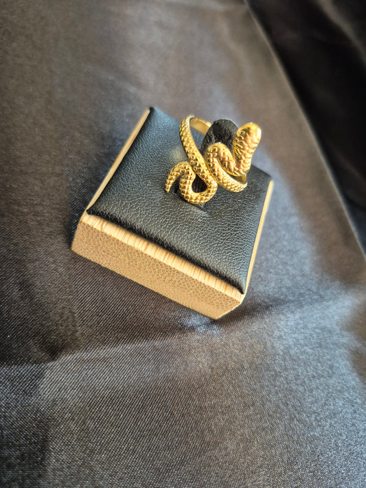 Bague serpent
