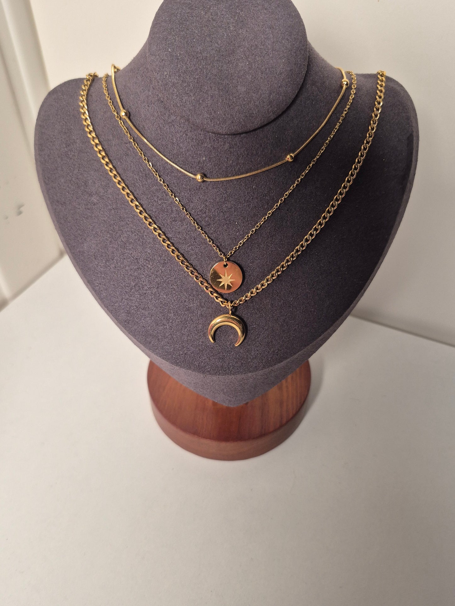 Collier multi-rangs doré en acier inoxydable
